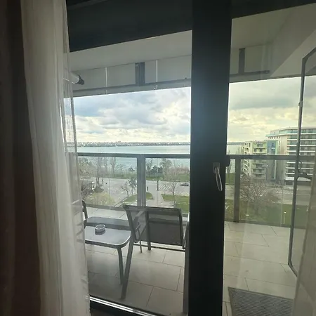 Ini View Iaki Apartment Mamaia