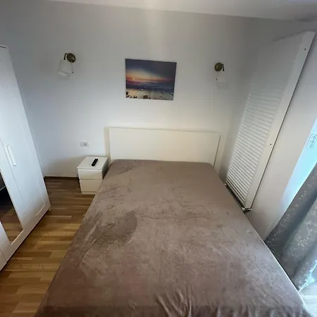 Ini View Iaki Apartament Mamaia