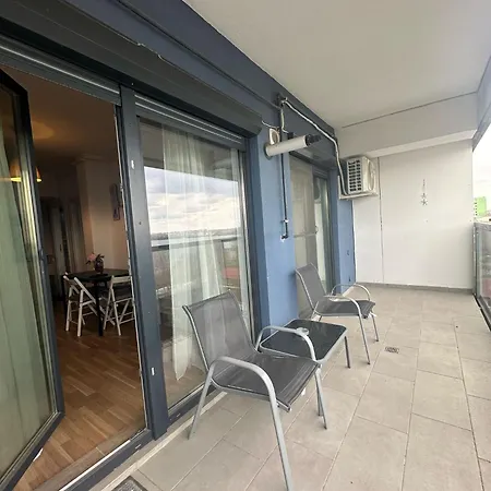 Apartment Ini View Iaki *