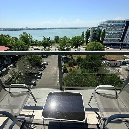 Ini View Iaki Apartament *