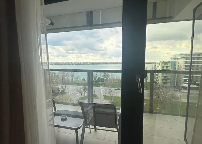 Ini View Iaki Apartment Mamaia